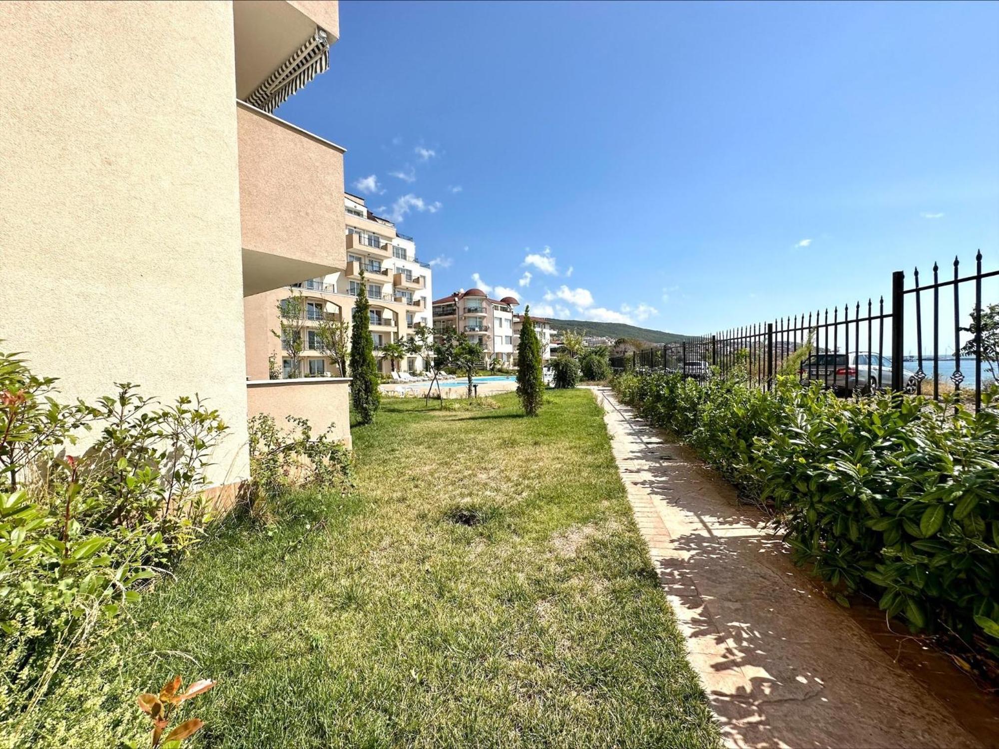 Ipanema Beach - Menada Apartments Sveti Vlas Exterior foto